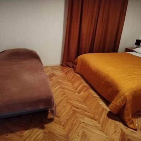 Apartments Njaco Razanac Luaran gambar