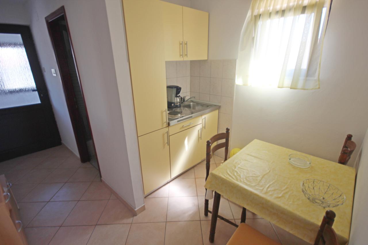 Apartments Njaco Razanac Luaran gambar