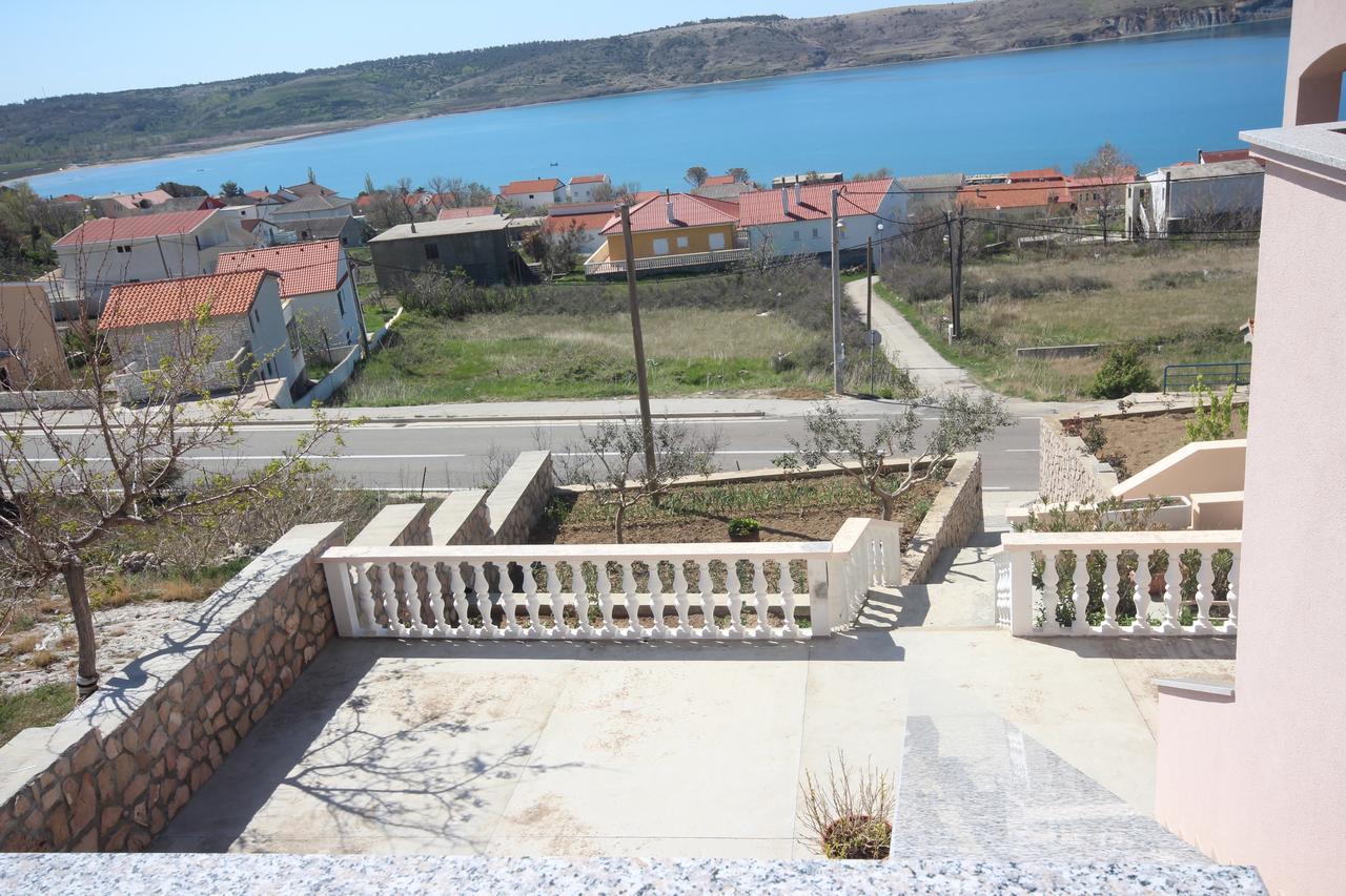 Apartments Njaco Razanac Luaran gambar