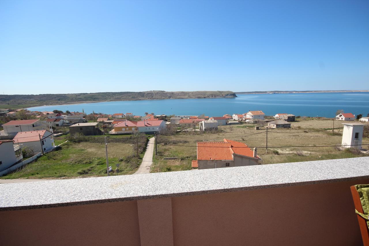 Apartments Njaco Razanac Luaran gambar
