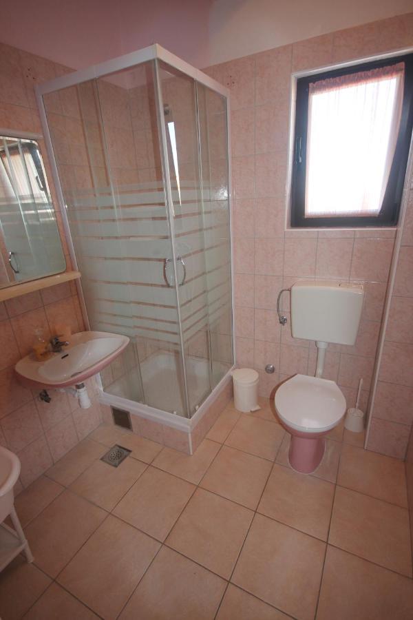 Apartments Njaco Razanac Bilik gambar